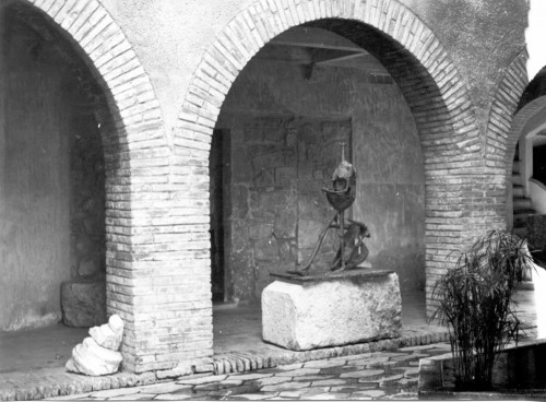 Germaine Richier - skulptura Tauromahija u unutarnjem dvorištu Muzeja Grimaldi, Antibes