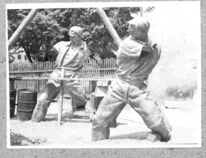 Modeli za figure boraca za spomenik Jozefu Pilsudskom