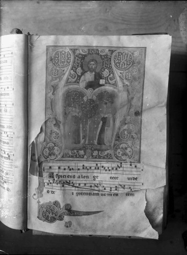 Knjižnica samostana svetog Frane (Šibenik) : Antiphonarium ordinis I, MS. 65, f. 15, pergament, 14. st.