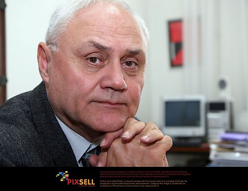 Dika, Mihajlo