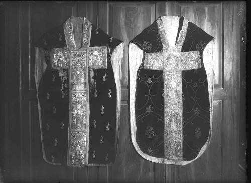 Riznica splitske katedrale (Split) : misnice, sprijeda