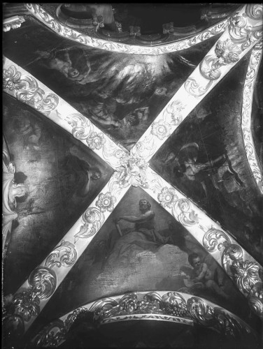 Katedrala Uznesenja Blažene Djevice Marije (sv. Dujma) (Split) : kapela svetog Staša, stropni oslik, 17. st. (Bartolo Bossi)