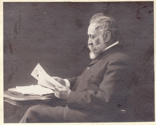 Foto portret dr. Izidora Kršnjavog