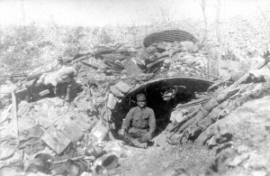 Vojnik na ulazu u Siegfried zaklon