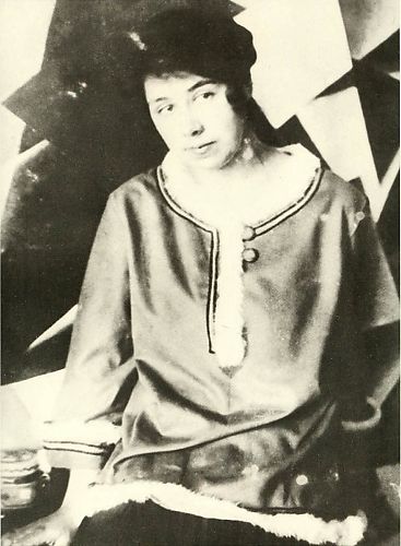 Popova, Ljubov Sergejevna