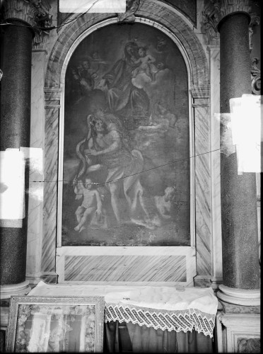 Crkva Porođenja Blažene Djevice Marije (Skradin) : Bogorodica s Djetetom i svecima