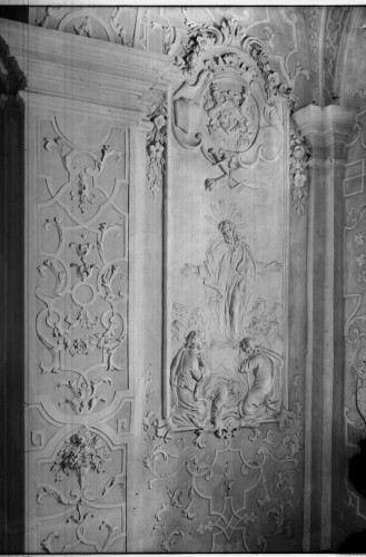 Crkva svete Katarine (Zagreb) : Preobraženje Kristovo, 1726., štuko-reljef na zapadnom zidu kapele svetih Apostola