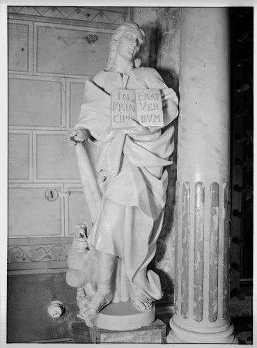 Crkva svete Marije na Dolcu (Zagreb) : oltar svete Ane, Sveti Ivan Evanđelist, 1772. (radionica Francesca Rottmana) 