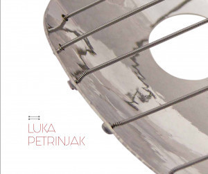 Luka Petrinjak : Gliptoteka, HAZU, 28. veljače - 21. ožujka. 2017. ; [urednica kataloga i predgovor Vesna Mažuran Subotić ; glavni urednik Đuro Seder ; fotografije Luka Petrinjak]