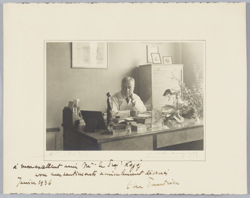 Fotoportret L. M. Pautriera s vlastoručnom posvetom Franji Kogoju