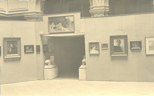 Detalj postava - Retrospektivna izložba hrvatske umjetnosti o pedesetoj godišnjici Strossmayerove galerije : III. Dekorativni akademizam 1880-1900