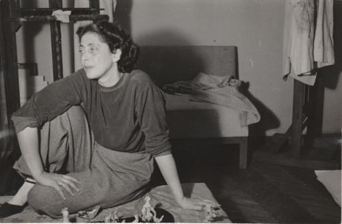 Marta Ehrlich Tompa u atelijeru