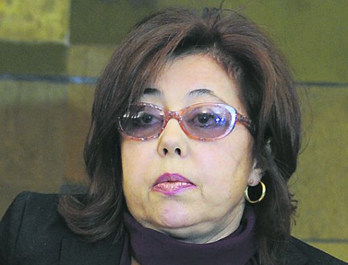 Lozzi Barković, Julija